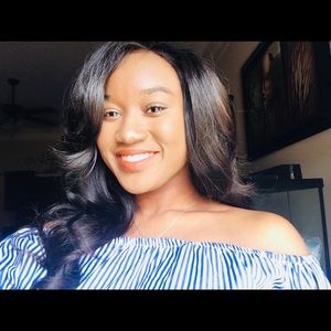 Meet your Posher, Ayanna